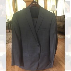 100% WOOL CALVIN KLEIN SLIM FIT SUIT- Charcoal